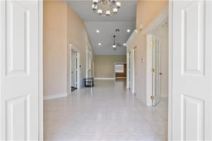 5205 NW 65th Ave, Lauderhill, FL 33319, Sold 12/03/21