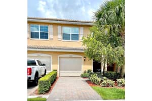 5808 Monterra Club Dr, Lake Worth, FL 33463, Sold 10/08/21
