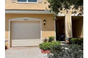 5808 Monterra Club Dr, Lake Worth, FL 33463, Sold 10/08/21