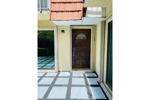 1485 Augusta Cir, Delray Beach, FL 33445, Sold 09/10/21