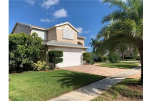 961 SW 87th Terrace, Pembroke Pines, FL 33025, Sold 09/24/21