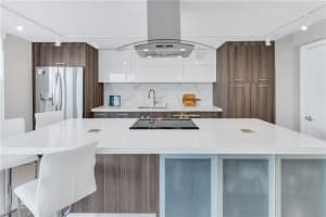 2800 E Sunrise Blvd #7e, Fort Lauderdale, FL 33304, Sold 09/24/21