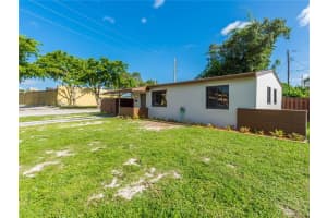 6781 Franklin St, Hollywood, FL 33024, Sold 09/29/21