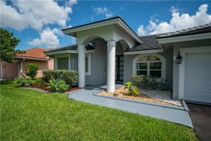 9611 NW 52nd Pl, Coral Springs, FL 33076, Sold 09/27/21