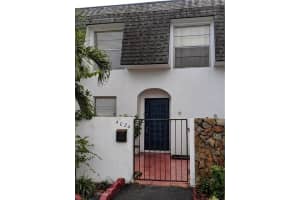 4024 SW 67th Terrace, Davie, FL 33314, Sold 09/17/21