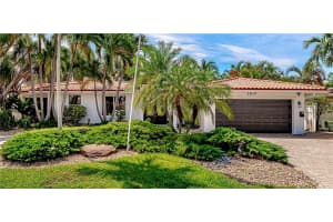 2830 NE 52nd St, Fort Lauderdale, FL 33308, Sold 11/08/21