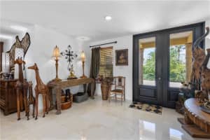 2830 NE 52nd St, Fort Lauderdale, FL 33308, Sold 11/08/21