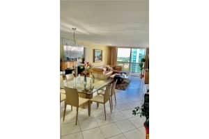 6039 Collins Ave, Miami Beach, FL 33140, Sold 11/10/21