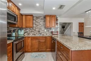 1625 NW 80th Ave, Margate, FL 33063, Sold 11/18/21