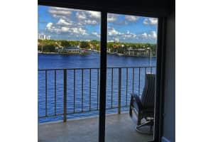 95 N Birch Rd, Fort Lauderdale, FL 33304, Sold 11/15/21