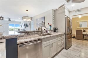 95 N Birch Rd, Fort Lauderdale, FL 33304, Sold 11/15/21