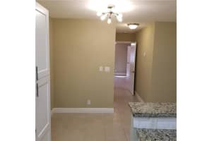 2906 S University Dr, Davie, FL 33328, Sold 10/08/21