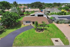 4901 NW 76th Pl, Pompano Beach, FL 33073, Sold 11/03/21