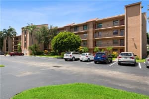 7340 Lake Cir Dr, Margate, FL 33063, Sold 10/05/21