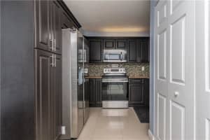 11454 NW 10th St, Pembroke Pines, FL 33026, Sold 09/29/21