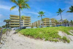 330 SE 20th Ave, Deerfield Beach, FL 33441, Sold 03/18/22