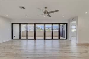 330 SE 20th Ave, Deerfield Beach, FL 33441, Sold 03/18/22