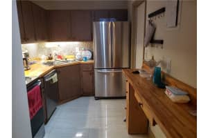 669 W Oakland Park Blvd, Wilton Manors, FL 33311, Sold 03/25/22