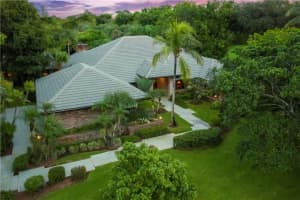 6820 E Cypresshead Dr, Parkland, FL 33067, Sold 12/07/21