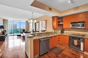 350 SE 2nd St, Fort Lauderdale, FL 33301, Sold 10/20/21