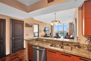 350 SE 2nd St, Fort Lauderdale, FL 33301, Sold 10/20/21