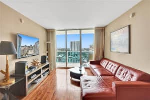 350 SE 2nd St, Fort Lauderdale, FL 33301, Sold 10/20/21