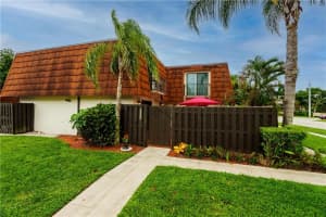 6345 Red Pine Ln, Greenacres, FL 33415, Sold 09/30/21
