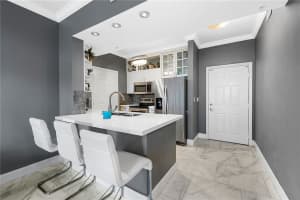 533 NE 3rd Ave, Fort Lauderdale, FL 33301, Sold 10/22/21