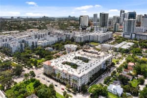 533 NE 3rd Ave, Fort Lauderdale, FL 33301, Sold 10/22/21