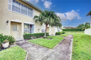 222 Foxtail Dr, Greenacres, FL 33415, Sold 10/01/21