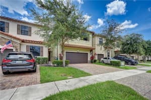 4737 NW 59th St, Tamarac, FL 33319, Sold 11/08/21