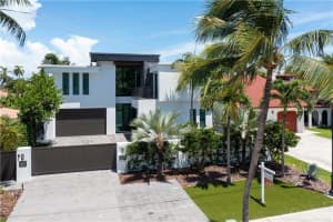 2411 E Las Olas Blvd, Fort Lauderdale, FL 33301, Sold 12/03/21