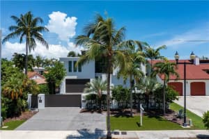 2411 E Las Olas Blvd, Fort Lauderdale, FL 33301, Sold 12/03/21
