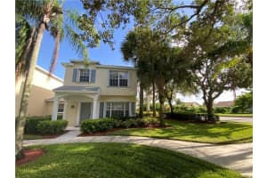 10850 Palm Ridge Ln, Tamarac, FL 33321, Sold 10/26/21