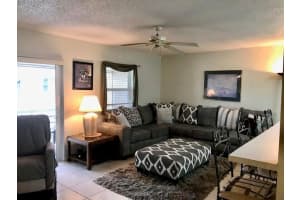 5180 E Sabal Palm Blvd, Tamarac, FL 33319, Sold 10/04/21