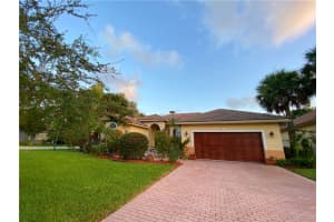 7101 Pinecreek Ln, Coconut Creek, FL 33073, Sold 11/17/21