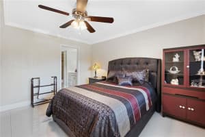 5155 E Sabal Palm Blvd, Tamarac, FL 33319, Sold 10/05/21