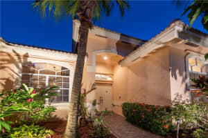 6500 Huron Terrace, Davie, FL 33331, Sold 10/19/21