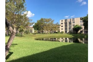 7770 NW 50th St, Lauderhill, FL 33351, Sold 10/08/21