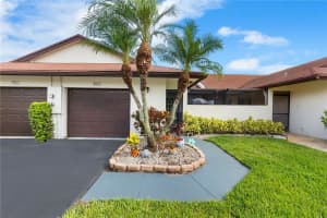 9043 NW 61st St, Tamarac, FL 33321, Sold 11/12/21
