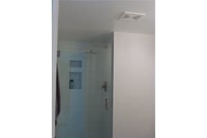 MLS# F10297862, Hallandale Beach, Florida 33009