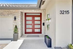 3215 NE 38th St, Fort Lauderdale, FL 33308, Sold 09/13/21