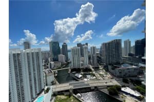 92 SW 3rd St, Miami, FL 33130, Sold 11/01/21