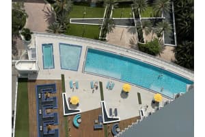 92 SW 3rd St, Miami, FL 33130, Sold 11/01/21