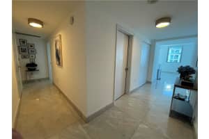 92 SW 3rd St, Miami, FL 33130, Sold 11/01/21