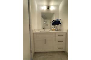 92 SW 3rd St, Miami, FL 33130, Sold 11/01/21