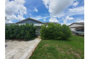 5707 NW 84th Terrace, Tamarac, FL 33321, Sold 04/14/22