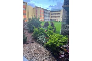 MLS# F10298034, Lauderdale Lakes, Florida 33311