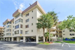 8000 Hampton Blvd, North Lauderdale, FL 33068, Sold 11/15/21