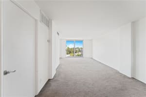 1777 SE 15th St, Fort Lauderdale, FL 33316, Sold 10/01/21